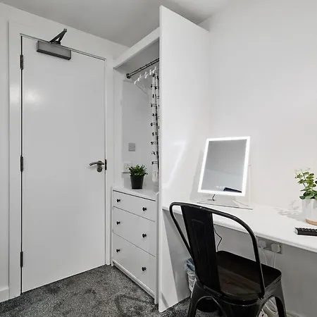 Ash Grove Apartmán *