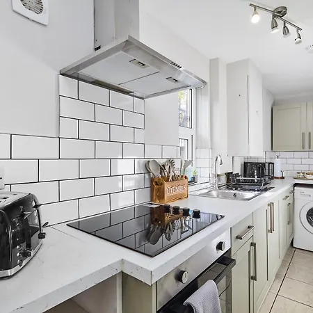 Luxury Lower-level Two Bed *