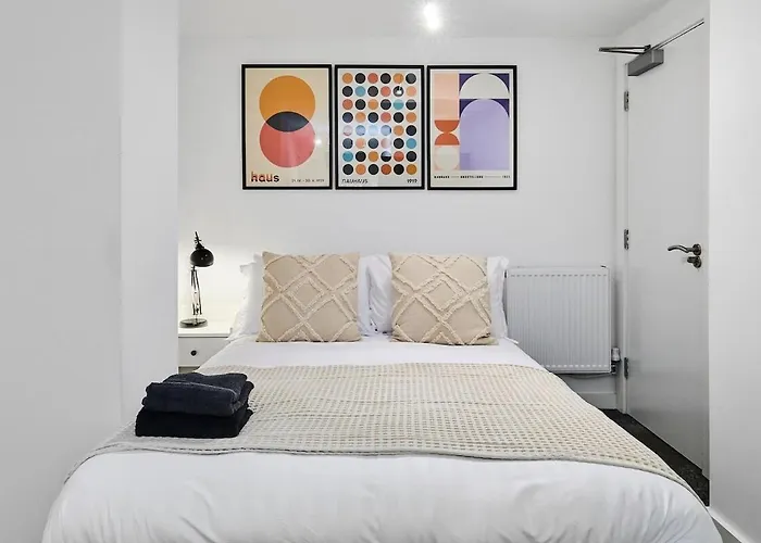 Luxury Lower-level Two Bed